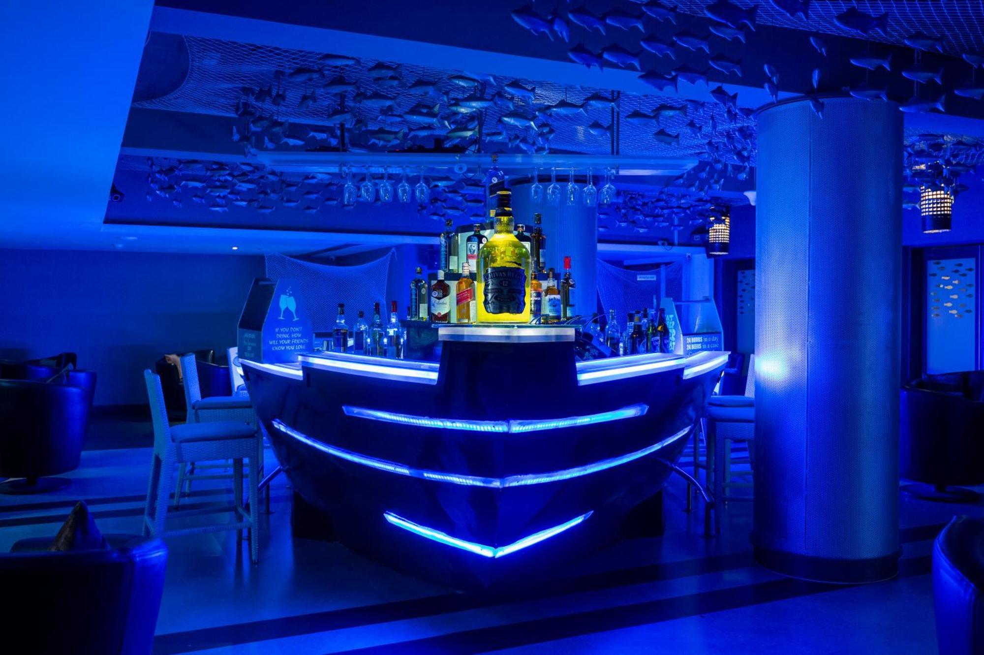 Grand Kakinada by GRT Hotels Bagian luar foto