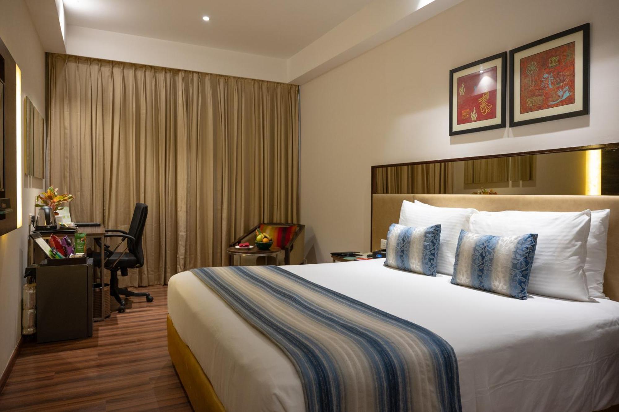 Grand Kakinada by GRT Hotels Bagian luar foto