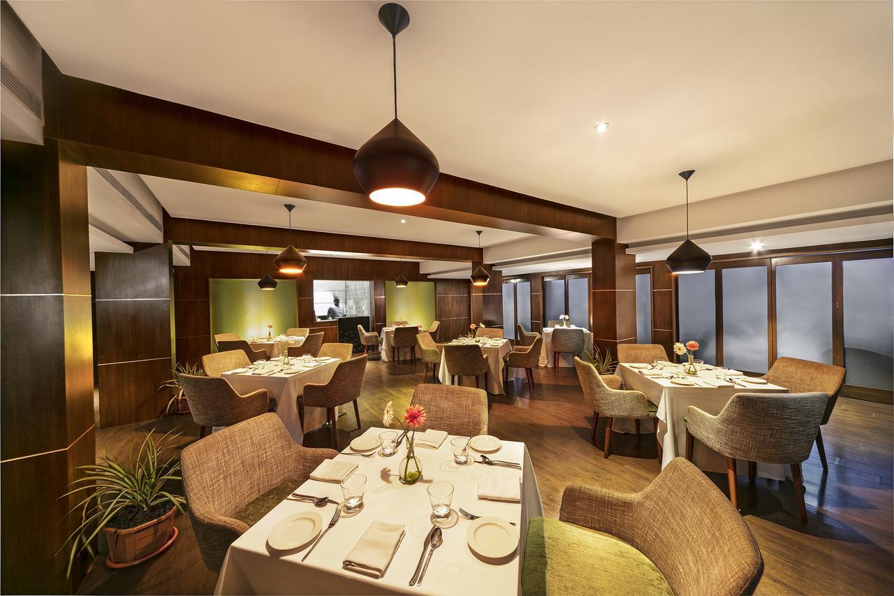 Grand Kakinada by GRT Hotels Bagian luar foto